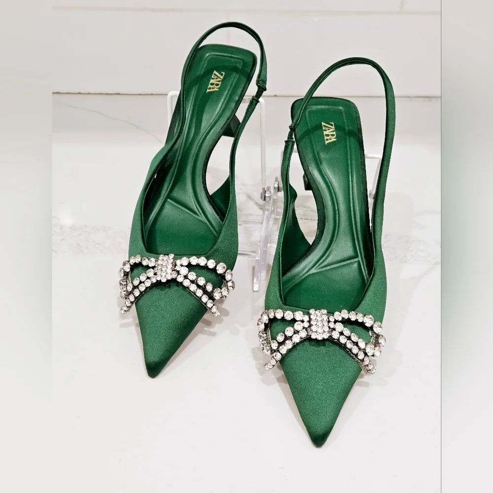 Zara Emerald Satin Slingback Heels Rhinestone Bow Kitten Heel Size 39 - Picture 3 of 6